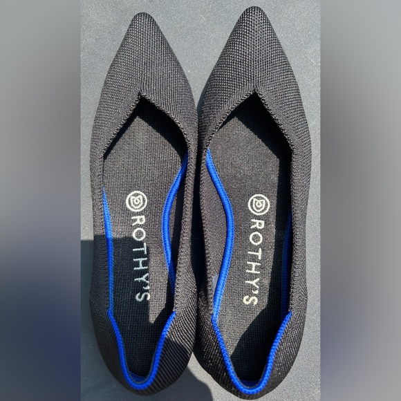 Rothy's Black The Pointe Flats black Like New - Picture 4 of 9